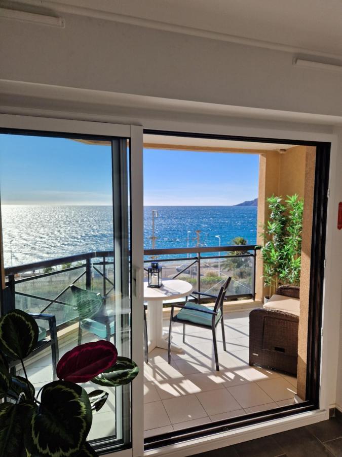 Villa Maupassant Bord De Mer Cannes Exterior photo